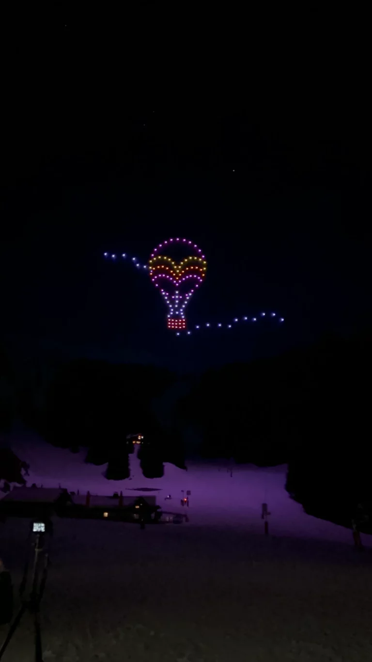 Drone show in Flaine